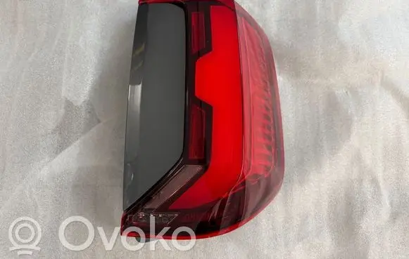 Volkswagen Amarok II Rear/tail lights N1XB13096BE