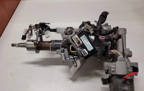 Toyota Avensis T270 Power steering pump 4525020A30 JJ0020007 8922720020