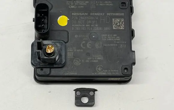 Mitsubishi Outlander IV Distronic sensor radar 284386RR7A