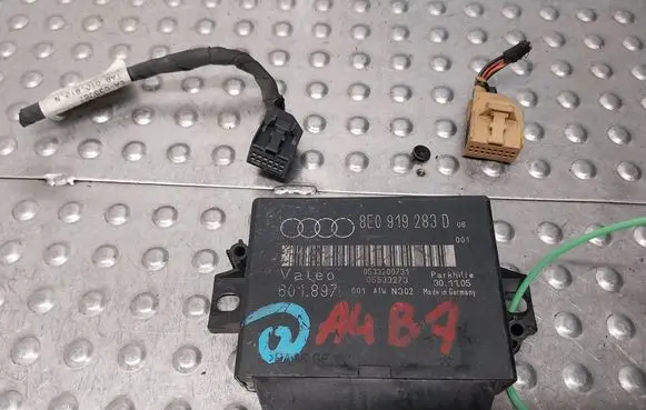Audi A4 S4 B7 8E 8H Parking PDC control unit/module 8E0919283D