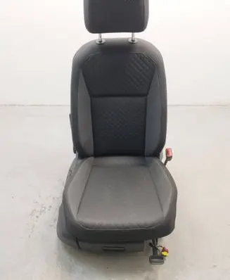 Volkswagen Tiguan Front passenger seat