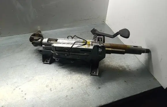 Dodge Durango Steering wheel axle 68271363AB