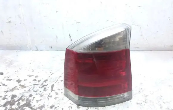 Opel Vectra C Rear/tail lights 13131001