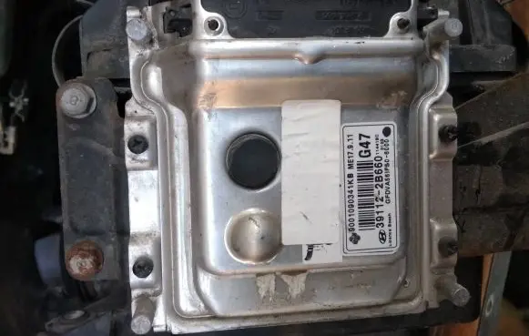 Hyundai i30 Engine control unit/module 39112-2B660
