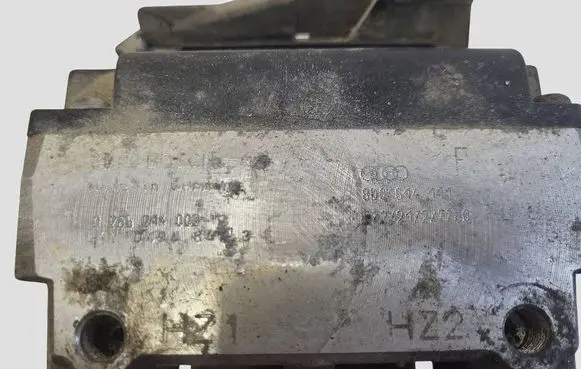 Audi A4 S4 B5 8D ABS Pump 0265214002 8D0614111