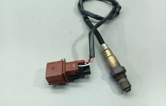 Volkswagen Phaeton Lambda probe sensor 077906262E