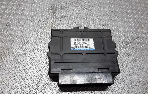 Mitsubishi Pajero ABS control unit/module MR400420