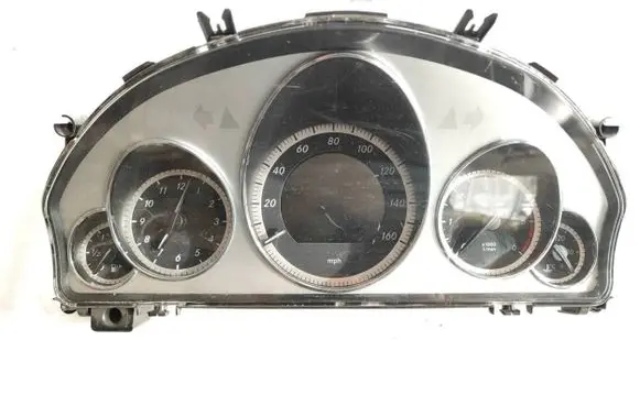 Mercedes-Benz E W212 Speedometer (instrument cluster) A2129002010 A2129014100 A2049024102