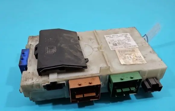 Fuse box set
