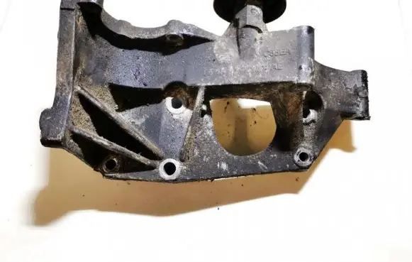 Ford Galaxy Engine mounting bracket 95wf19k341ae