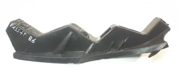 Volkswagen PASSAT B6 Front bumper mounting bracket 3C0807889