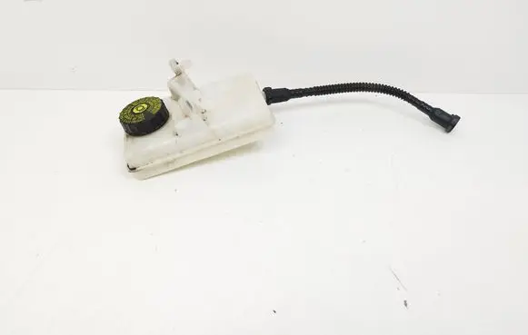 Citroen DS5 Brake fluid reservoir 9680907780