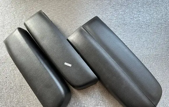 Nissan Patrol Y61 Front door interior handle trim 80941VD210 80940VD210 82941VD210