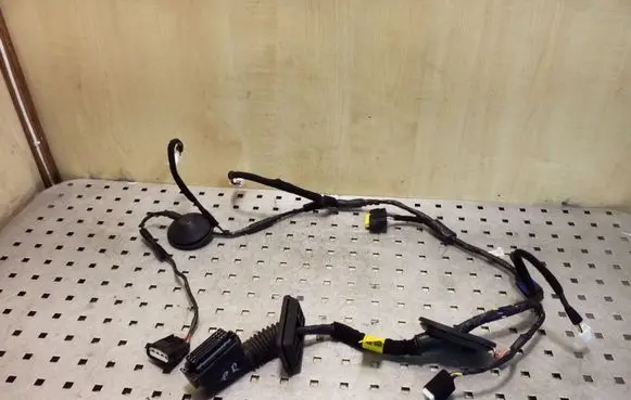 Hyundai i40 Front door wiring loom 916103Z100