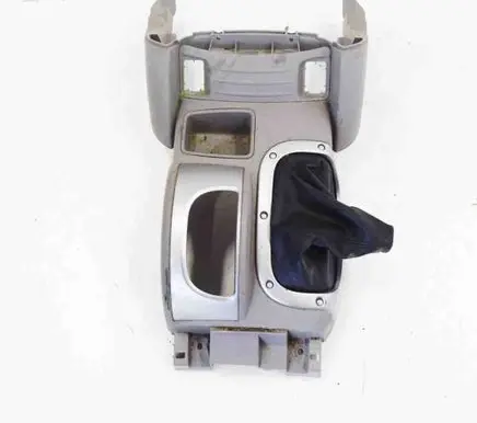 Mitsubishi L200 Gear shifter surround trim plastic MN179793MN179855