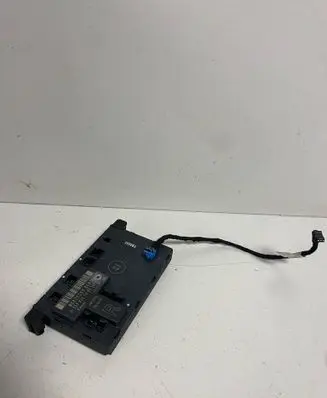 Mercedes-Benz C W203 Door control unit/module 2038201485 351324
