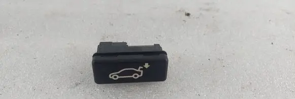 BMW 7 E65 E66 Tailgate/boot open switch button 8375580 9801