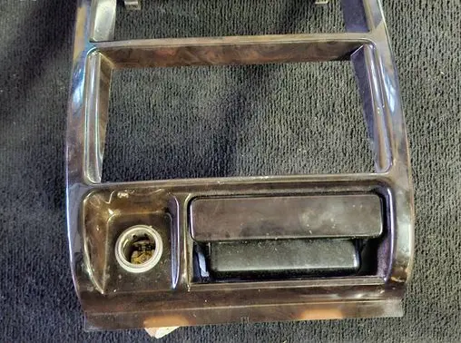 Subaru Forester SF Center console decorative trim 