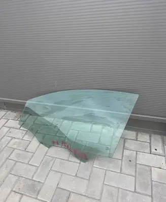 Seat Altea Front door window glass four-door DOT211M86AS2 43R000479