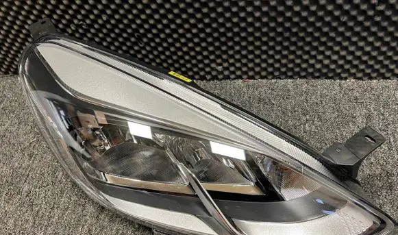 Ford Fiesta Spotlight H1BB13W029AK