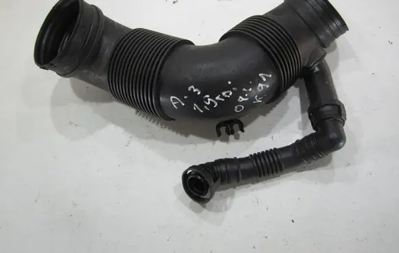 Audi A3 S3 8P Air intake hose/pipe 3C0129654M 4461966