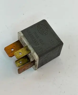 Volkswagen PASSAT B7 Other relay 191937503