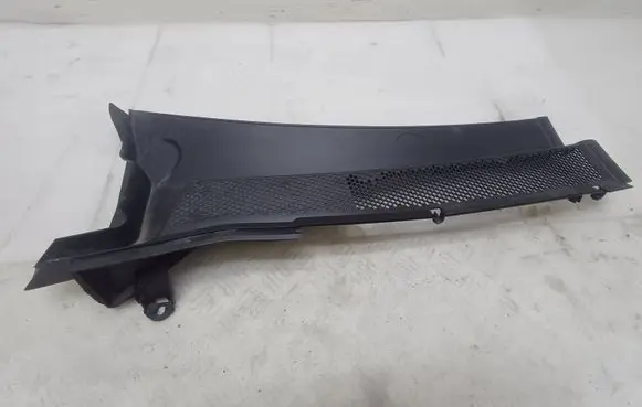 Wiper trim