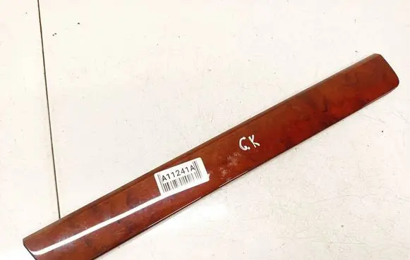 Volkswagen Touareg I Other rear door trim element 7L6853073