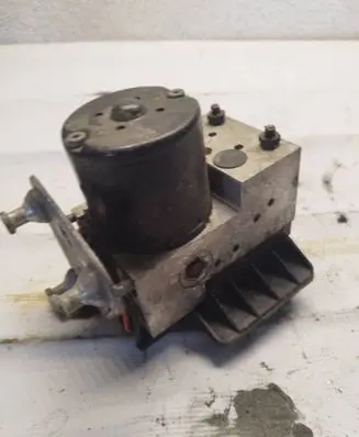 Mercedes-Benz C W202 ABS Pump A0034313112