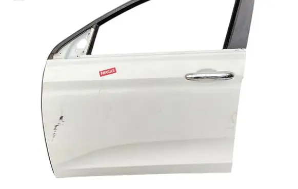 Fiat Tipo Front door
