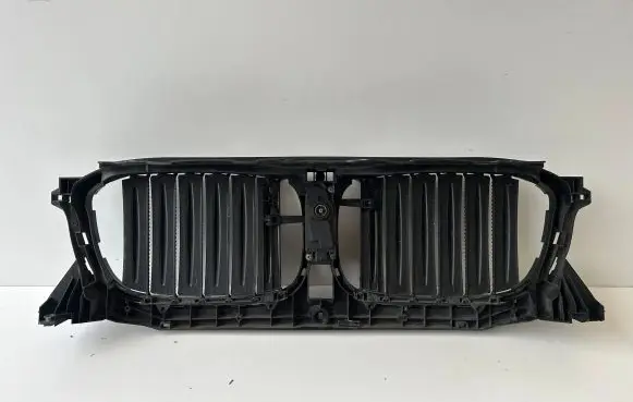 BMW X3 G01 Radiator active air flap actuator 7497227