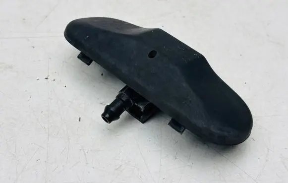 Volkswagen Golf VII Windshield washer spray nozzle 5M0955985C