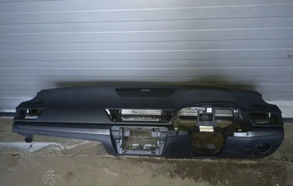 Skoda Superb B8 (3V) Dashboard 3V0857069