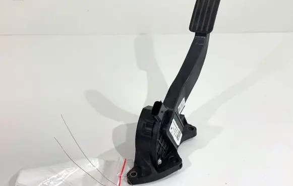 Land Rover Range Rover Evoque L551 Accelerator throttle pedal FK729F836AD