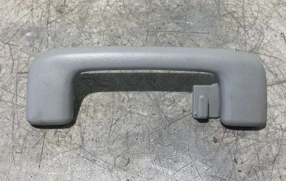 Mitsubishi ASX Rear interior roof grab handle