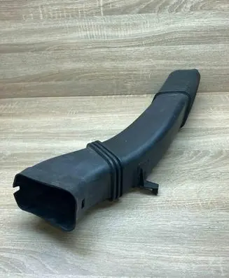 BMW 5 F10 F11 Air intake duct part 7811597 58300015