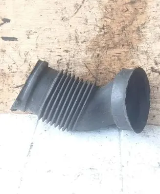 Opel Zafira B Air intake hose/pipe 55354056 551020308