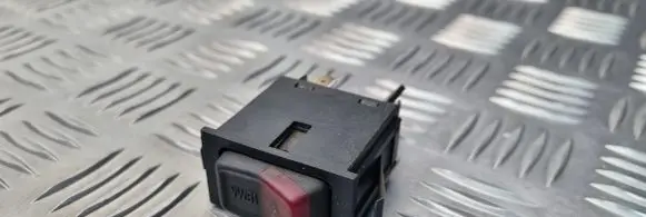 Volkswagen PASSAT B2 Hazard light switch 161953235A
