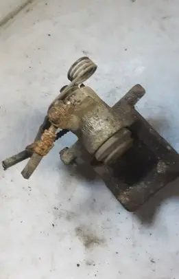 Skoda Superb B5 (3U) Rear brake caliper