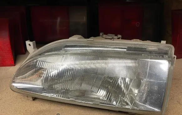 Renault 19 Headlight/headlamp 203226