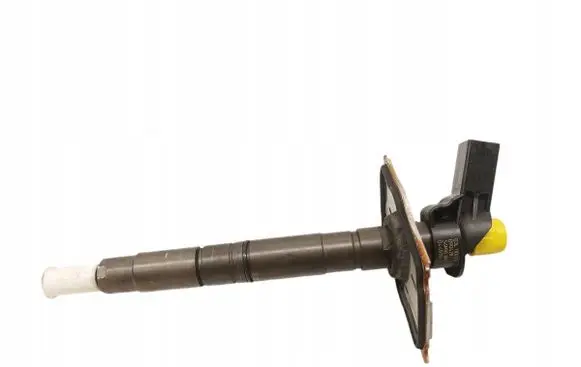 Audi A6 S6 C6 4F Fuel injector 03L130277