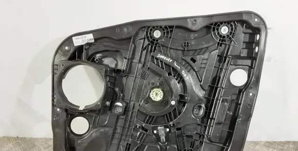 KIA Sorento Front window lifting mechanism without motor