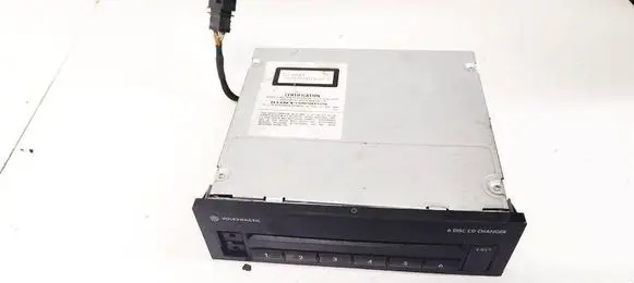 Volkswagen Golf V CD/DVD changer 1K0035110B