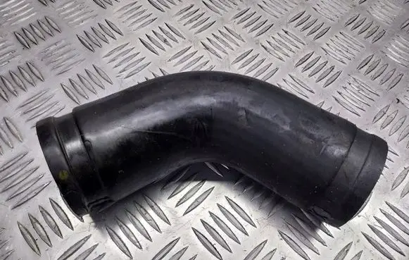 Nissan Almera Tino Turbo air intake inlet pipe/hose 