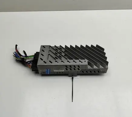 BMW 5 F10 F11 Sound amplifier 9277181