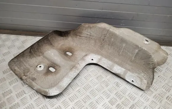 Chrysler Pacifica Exhaust heat shield 68214227AB
