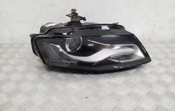 Audi A4 S4 B8 8K Headlight/headlamp 8K0941004C