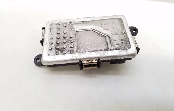 Mercedes-Benz E W212 Heater blower motor/fan resistor A2128702110 5HL01038411