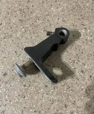 Audi A8 S8 D4 4H Rear door lower hinge 4H0831402