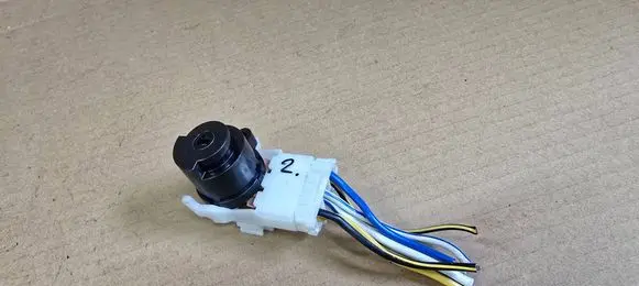 Suzuki Ignis Ignition lock 3711176G00 3711178A10